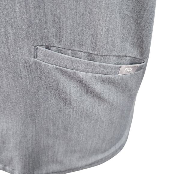 FIGS Technical Collection Scrub Top Women L Gray FW1100 Pockets Medical Nurse - Picture 7 of 11